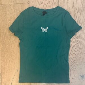 art class Green Short Sleeve Tee with Butterfly